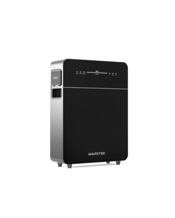 Rückseite des Marstek Venus E Gen 3.0 mit Anschlussmöglichkeiten für AC und Smart Meter