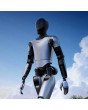 MagicBot Gen2 humanoider Roboter mit schwarzem Gesichtsschutzvisier unter blauem Himmel


